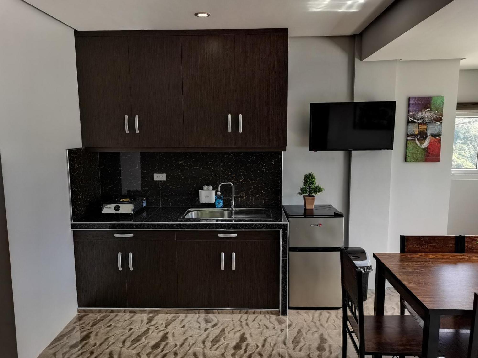 Avana Hills Tagaytay Villa Tagaytay City Exterior photo